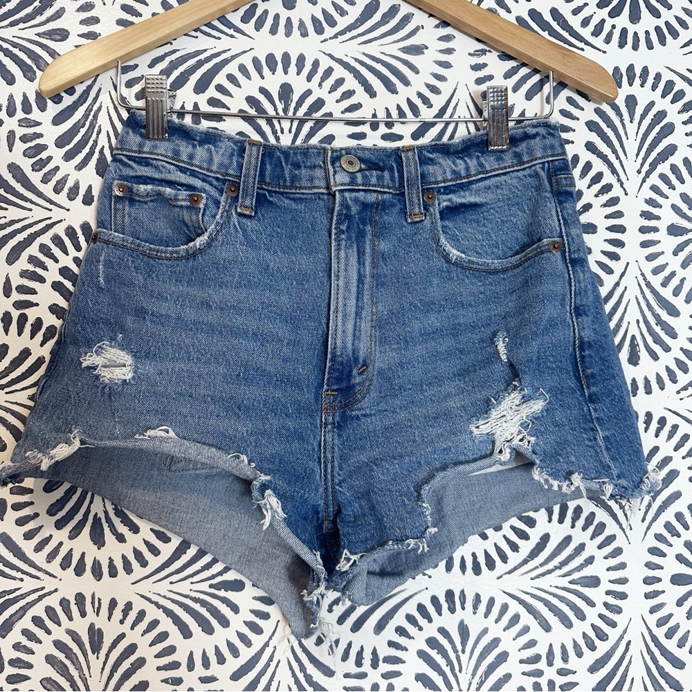 Abercrombie & Fitch The Mom Short Distressed High Rise Denim Jean Cut Off